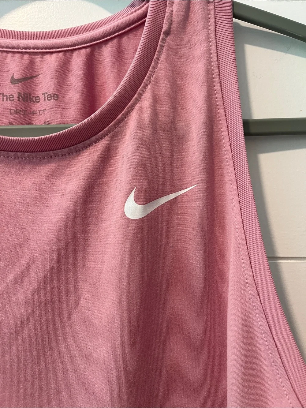 Nike sleeveless tank